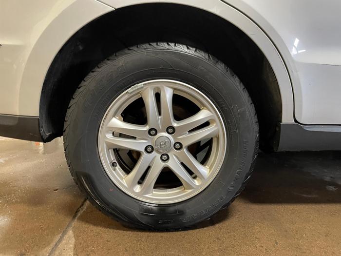 2010 hyundai santa-fe gls with 218154 miles for sale near elk-river, minnesota 5bdc3252a5cd41ac8d47a35c31f87258.jpg