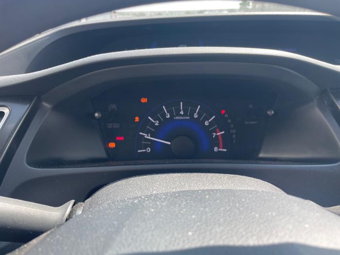 2013 honda civic lx-sedan-5-speed-at with 103131 miles for sale near elk-river, minnesota 5bec40692ac54852b618b7a52ca7dcb4.jpeg