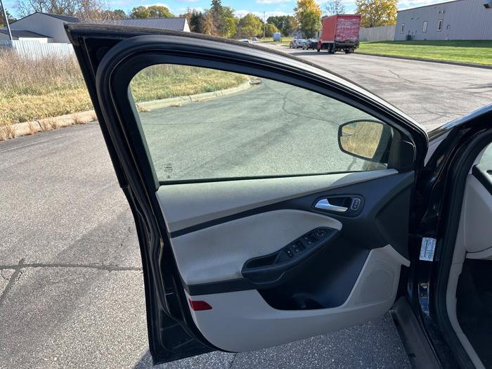 2015 ford focus se-hatch with 188633 miles for sale near elk-river, minnesota 5bed742c0a5246229d8305f7390de6c2.jpeg