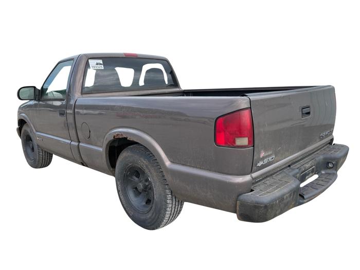 1998 chevrolet s10-pickup reg.-cab-short-bed-2wd with 115997 miles for sale near elk-river, minnesota 5beee58ba6bf4451aa9045d2ee0147cd.jpg