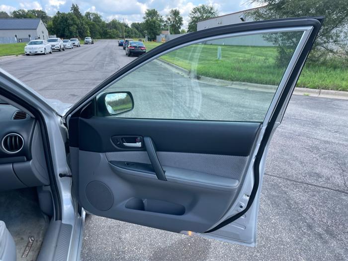 2007 mazda mazda6 i-sports-sedan-grand-touring with 204434 miles for sale near elk-river, minnesota 5befd41513bc4512819cb48f55d8a3d7.jpeg