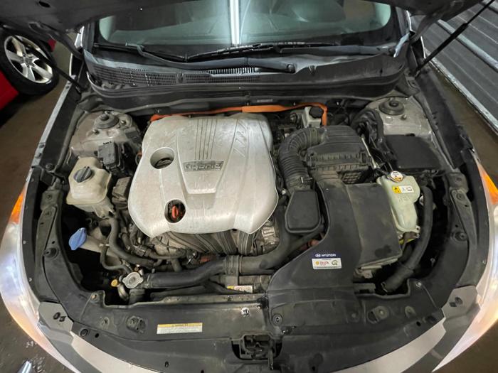 2012 hyundai sonata-hybrid base with 143849 miles for sale near elk-river, minnesota 5c115d95bc354b57a9204dc3a59d6d81.jpg