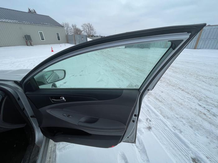 2012 hyundai sonata limited-auto with 152315 miles for sale near elk-river, minnesota 5c12ff4714784871996fd7bf008c5c0f.jpeg