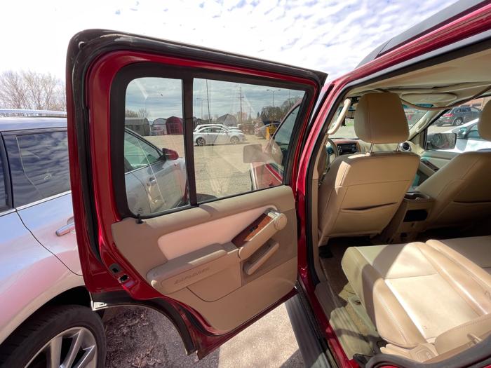 2009 ford explorer eddie-bauer-4.0l-4wd with 146444 miles for sale near brainerd, minnesota 5c1a1e4232f44ba1b0c81904fd82186d.jpeg