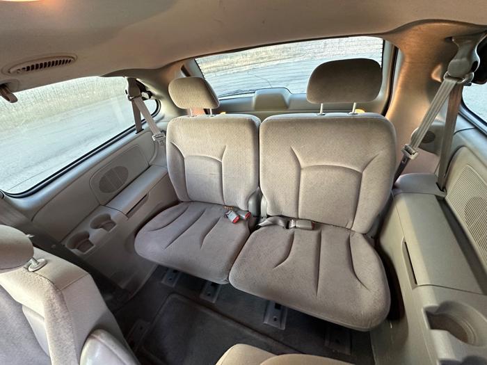 2002 dodge grand-caravan el with 96722 miles for sale near elk-river, minnesota 5c48066b76d34393b5062f1f2f7fa62f.jpeg