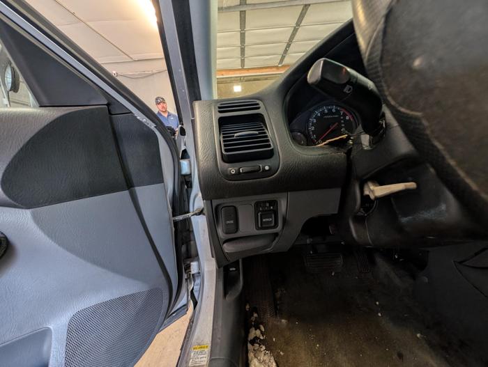 2002 honda civic lx-sedan with 190470 miles for sale near elk-river, minnesota 5c863ba49d544031bbe555b0a00384cd.jpg
