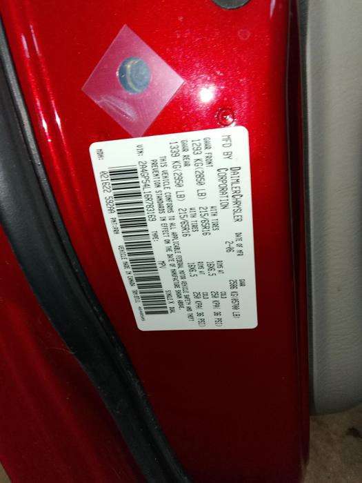 2006 chrysler town-&-country touring with 113578 miles for sale near elk-river, minnesota 5c97247fe3d54ed293b3705def49352e.jpg