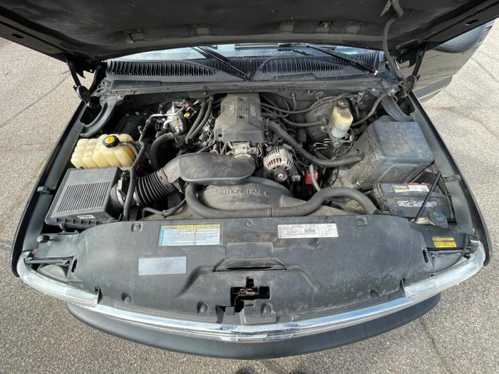 2000 chevrolet tahoe 4wd with 230426 miles for sale near fridley, minnesota 5cb3aded5fba4de6afc4ecf27d915a20.jpeg