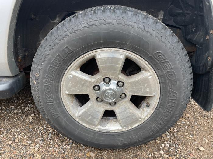 2004 toyota 4runner sr5-4wd with 157336 miles for sale near elk-river, minnesota 5cc4f1555eed4344811e3bc9d2e1bd58.jpeg