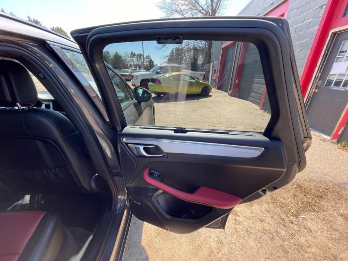 2015 porsche macan s with 130895 miles for sale near columbus, minnesota 5cfccf98a7e14f87b2bcbd7cff7d44f0.jpeg