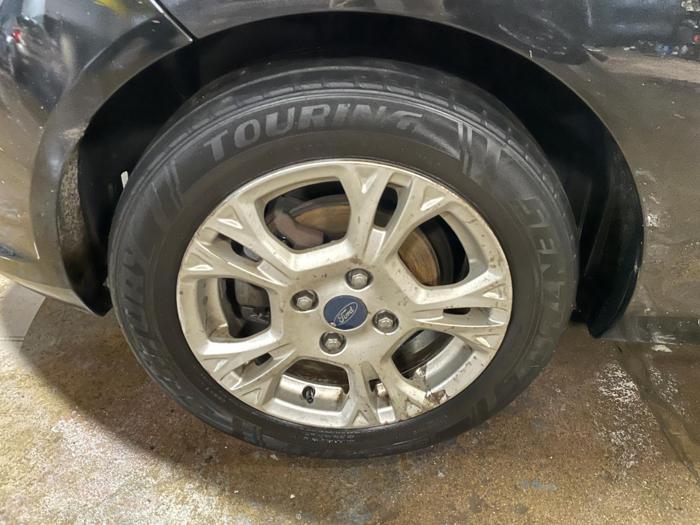 2014 ford fiesta se with 102610 miles for sale near elk-river, minnesota 5d065991c1a44c74b38124bca5905b13.jpg