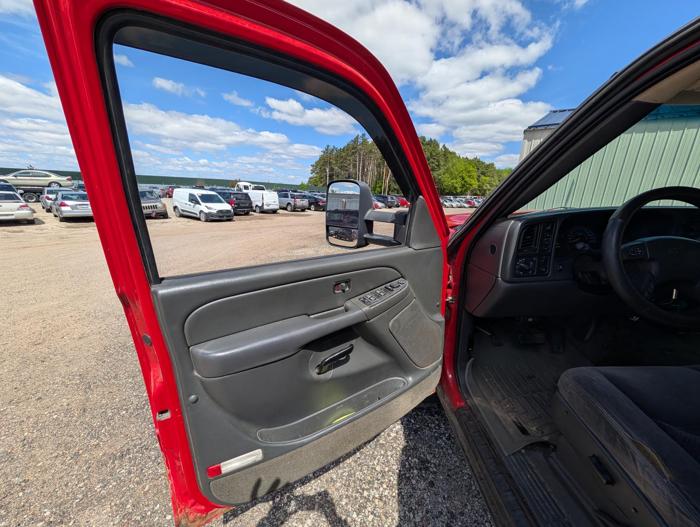2005 chevrolet silverado-2500hd work-truck-crew-cab-short-bed-4wd with 743212 miles for sale near elk-river, minnesota 5d0a7a93f6ea4a5694a527df699bc24d.jpg