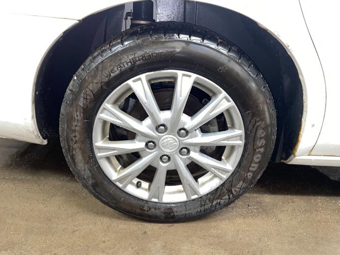 2009 buick lucerne cxl1 with 260431 miles for sale near elk-river, minnesota 5d18a214eb6b48ab8ee11fa69ce5654e.jpeg