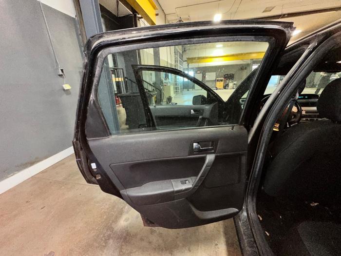 2009 ford focus ses-sedan with 153412 miles for sale near elk-river, minnesota 5d1b42858e294174b4ef80fb1b1da05e.jpeg