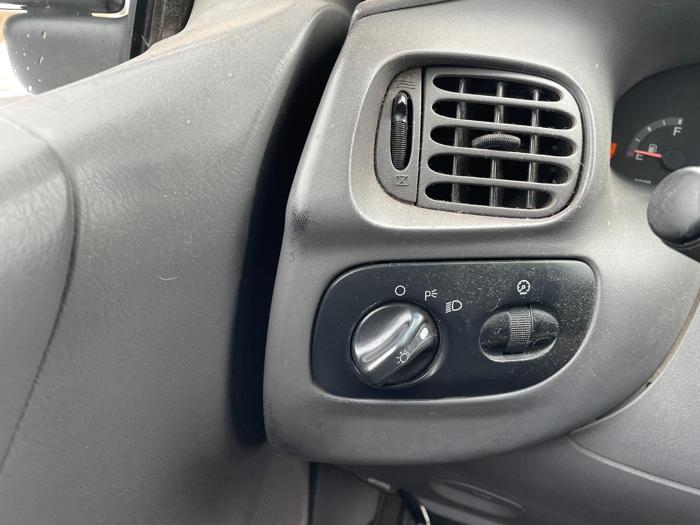 2004 ford f-150-heritage xl with 202554 miles for sale near elk-river, minnesota 5d1d85f06e524626b57c99b50f5588d7.jpg