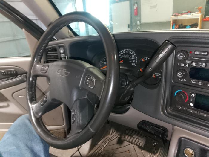 2003 chevrolet suburban 1500-4wd with 287351 miles for sale near elk-river, minnesota 5d4bacd9f32a43afb9bbb0edaa2c48fe.jpg