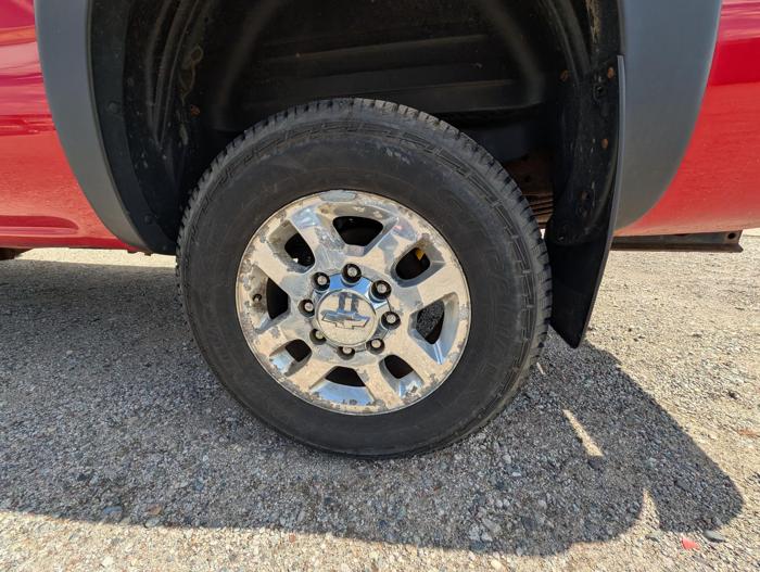 2005 chevrolet silverado-2500hd work-truck-crew-cab-short-bed-4wd with 743212 miles for sale near elk-river, minnesota 5d4fcfc06d884b4d8ee228f8ae99e864.jpg