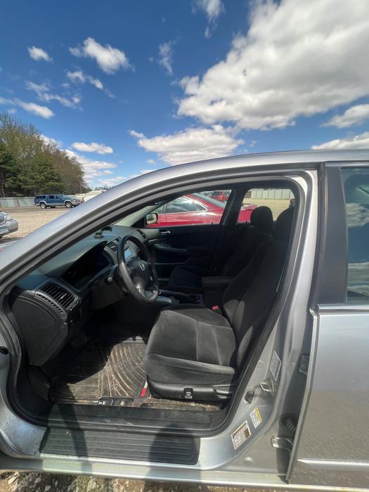 2006 honda accord ex-l-sedan-at with 300720 miles for sale near elk-river, minnesota 5d56228148b04db8aaa12487b9c6c1d2.jpeg