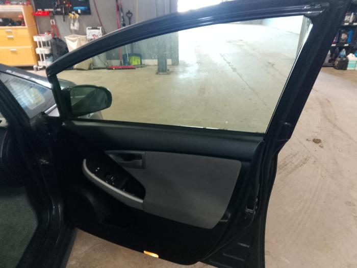 2012 toyota prius prius-ii with 267935 miles for sale near elk-river, minnesota 5d59c484d009406bb13dc93c727bd8d7.jpg