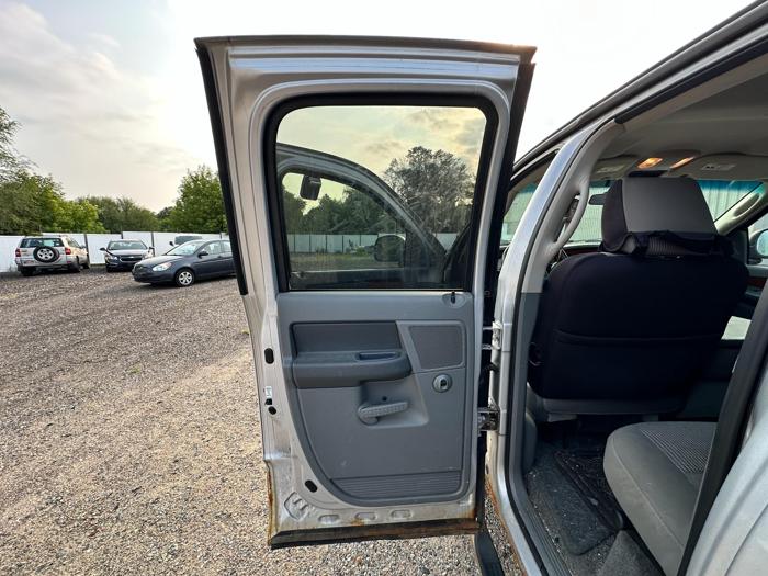 2006 dodge ram-1500 laramie-quad-cab-4wd with 206597 miles for sale near elk-river, minnesota 5d5e696e747f4186a9731d44f188bd29.jpg