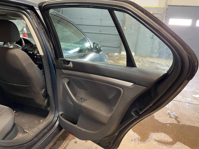 2008 volkswagen jetta with 174851 miles for sale near elk-river, minnesota 5d687859fd8f4910808216739dfc7977.jpg
