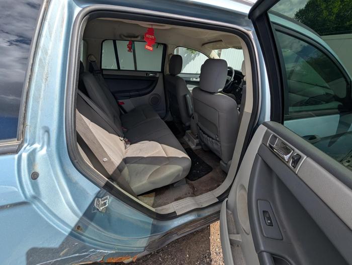 2008 chrysler pacifica lx-fwd with 284010 miles for sale near elk-river, minnesota 5d69c05720fc4359b646b66dcd84aae3.jpg
