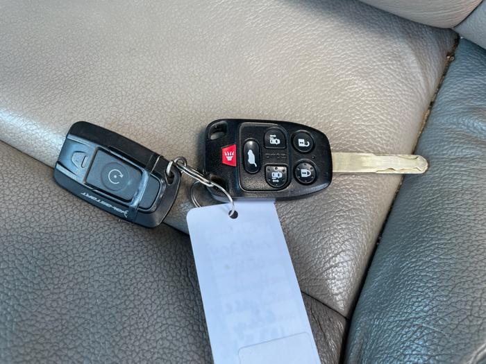 2011 honda odyssey ex-l with 207458 miles for sale near elk-river, minnesota 5d700e7f1cf54d93bbfe408d162ae720.jpeg