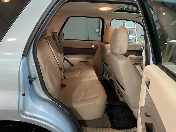 2009 mercury mariner premier-v6 with 153222 miles for sale near elk-river, minnesota 5d70e5d83cce48c4bdef055412b5559d.jpg