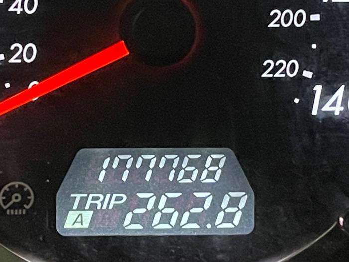 2009 mazda mazda5 grand-touring with 177768 miles for sale near elk-river, minnesota 5d7661ca3067469695ff664bda0a31a9.jpeg