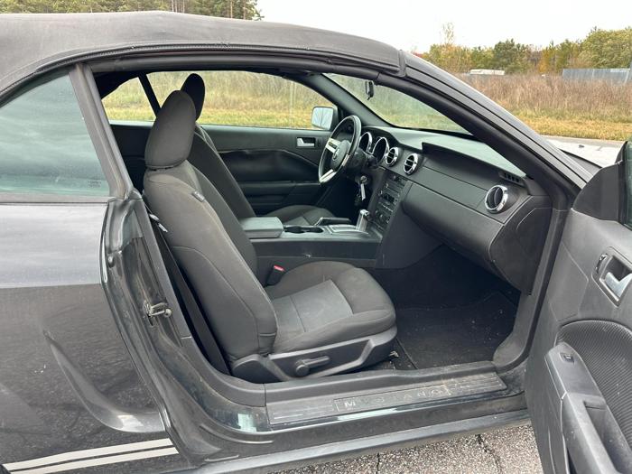 2008 ford mustang v6-premium-convertible with 166125 miles for sale near elk-river, minnesota 5da1a5f27e5c4941b93d923dcb493023.jpg