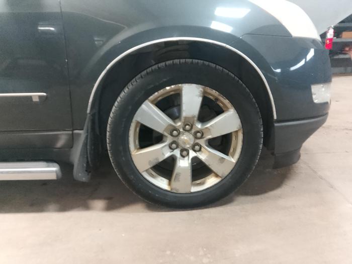 2009 chevrolet traverse ltz-awd with 269498 miles for sale near elk-river, minnesota 5dbc2a84be1b4c09b9446c20f2917b50.jpg