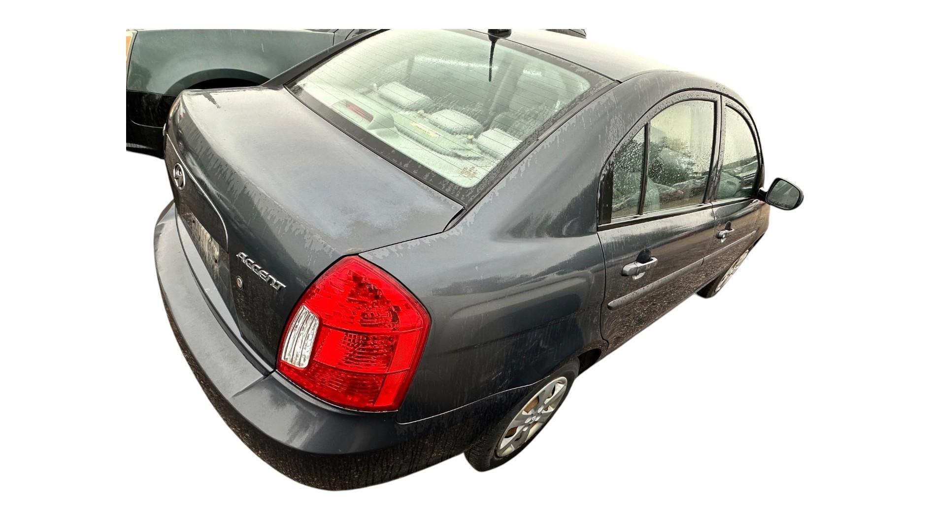 2010 hyundai accent gls-4-door with 103582 miles for sale near elk-river, minnesota 5dcfa4f77f344e9b89a5cf9b326c32bd.jpg