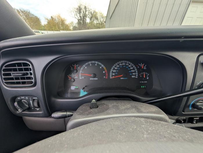 2000 dodge durango 4wd with 90439 miles for sale near elk-river, minnesota 5ddcae41adf043f2a7e667a2d1b3c61d.jpg