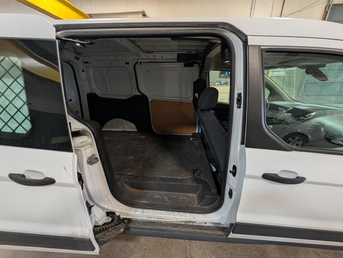 2018 ford transit-connect cargo-van with 184592 miles for sale near elk-river, minnesota 5deac6492e504a01b170be98871df811.jpg