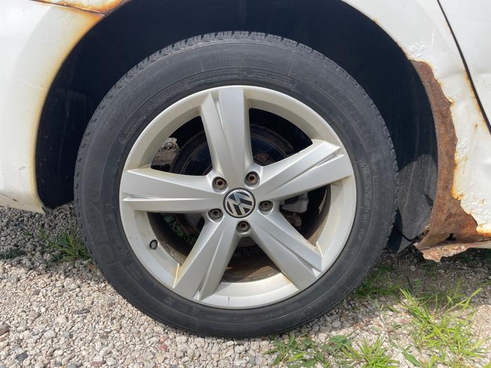 2012 volkswagen passat 2.5l-se-mt with 190824 miles for sale near elk-river, minnesota 5df97782e1424a5c91ebe82caacab006.jpeg