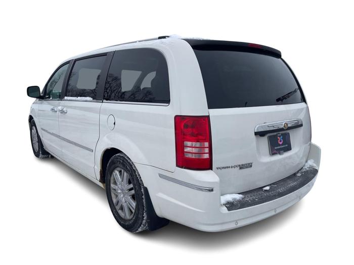 2008 chrysler town-&-country limited with 88271 miles for sale near rochester, minnesota 5e03d506e6034a31900e14c1fe94eea7.jpg