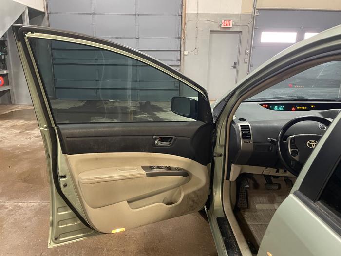 2009 toyota prius 4-door-liftback with 218603 miles for sale near elk-river, minnesota 5e2e4fb28092460195161190adef0267.jpeg