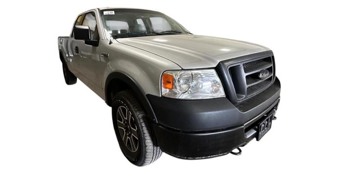 2006 ford f-150 fx4-supercab-5.5-ft-box with 170405 miles for sale near elk-river, minnesota 5e5bcb28e71f437fb741ee25c3bc03a5.jpg
