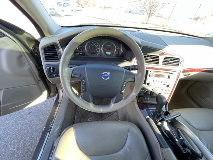 2005 volvo xc70 cross-country with 97523 miles for sale near elk-river, minnesota 5e6547c30fc74195b132c0e20f812fe4.jpeg