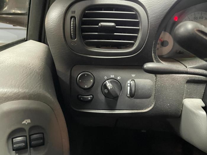 2006 dodge caravan-grand-caravan sxt with 338147 miles for sale near elk-river, minnesota 5e6cdb06b8ee4b2793c809f5d253d710.jpg