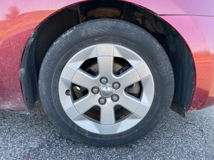 2005 toyota prius 4-door-liftback with 201059 miles for sale near elk-river, minnesota 5eb51b8f553e45759798d04f2f331ec7.jpeg
