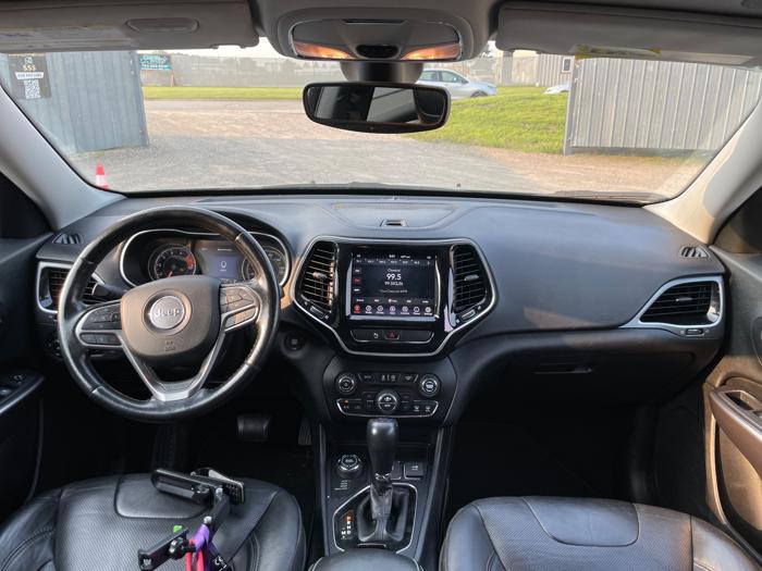 2020 jeep cherokee limited-4wd with 154732 miles for sale near elk-river, minnesota 5ece4a2c6a1547deb2eb10f170f6e9f0.jpeg