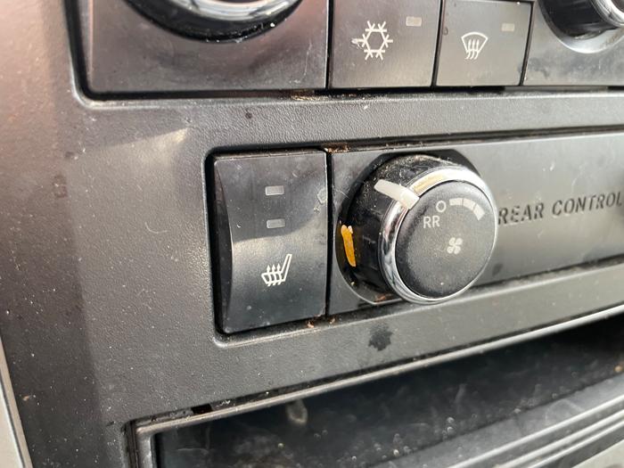 2008 chrysler town-&-country touring with 237369 miles for sale near elk-river, minnesota 5ed5be66d8d94b4d8102b31a209e6d14.jpeg