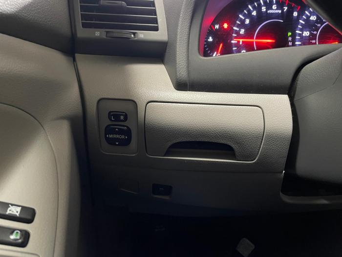 2011 toyota camry base with 199981 miles for sale near elk-river, minnesota 5f0ffd8b45d64dd0b259e515e160419f.jpg