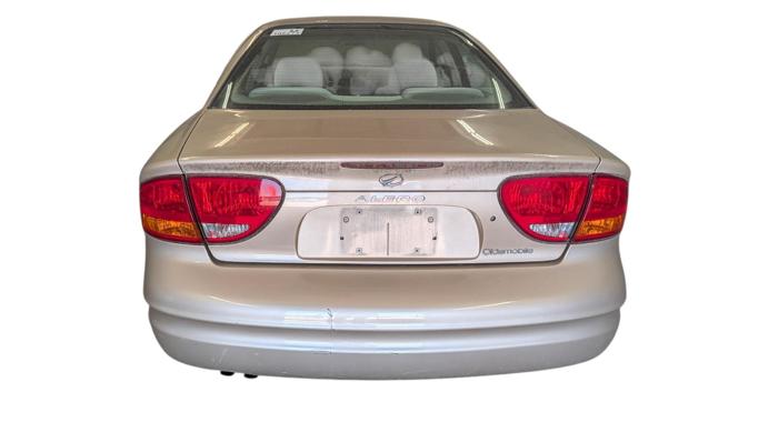 2002 oldsmobile alero gl1-sedan with 105324 miles for sale near elk-river, minnesota 5f27a0d5ecb14d04b5cbc1e100e49577.jpg