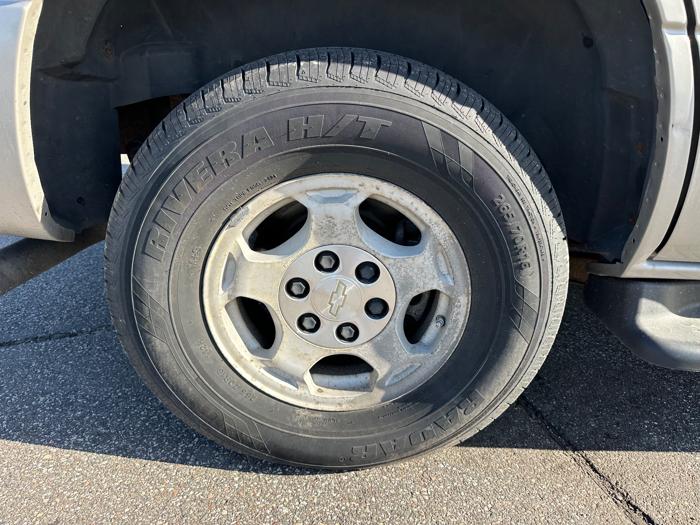 2005 chevrolet tahoe 2wd with 202904 miles for sale near elk-river, minnesota 5f2b766273bb4fd38d8a85bea7f4689a.jpeg