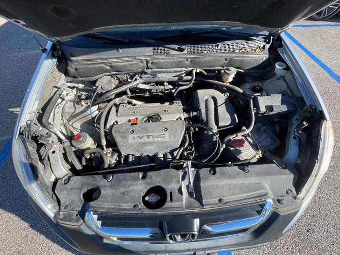 2003 honda cr-v lx-4wd-4-spd-at with 187107 miles for sale near rochester, minnesota 5f3b725c2e7d4e3e94b4cc614b8000ae.jpeg