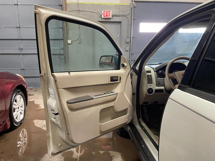 2008 ford escape xlt with 112074 miles for sale near elk-river, minnesota 5f429597e6114ea6a5036273f580f49e.jpg