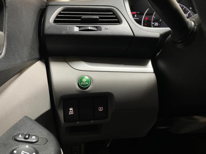 2014 honda cr-v lx with 130162 miles for sale near elk-river, minnesota 5f4e6a2d289c4a7c962e3f9ccc77d357.jpg