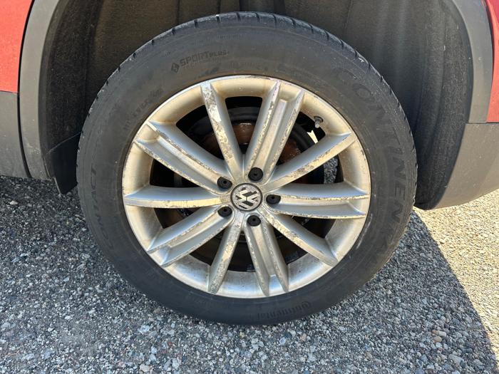 2011 volkswagen tiguan s-4motion with 209691 miles for sale near elk-river, minnesota 5f9d117f633448d6806b6c1a29513b17.jpeg